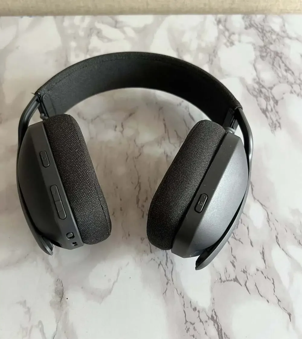 Logitech Zone Vibe 100 Wireless Bluetooth Over-Ear Headset